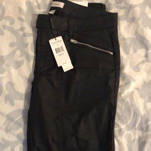 Size 6 Calvin Klein black skinny jeans
